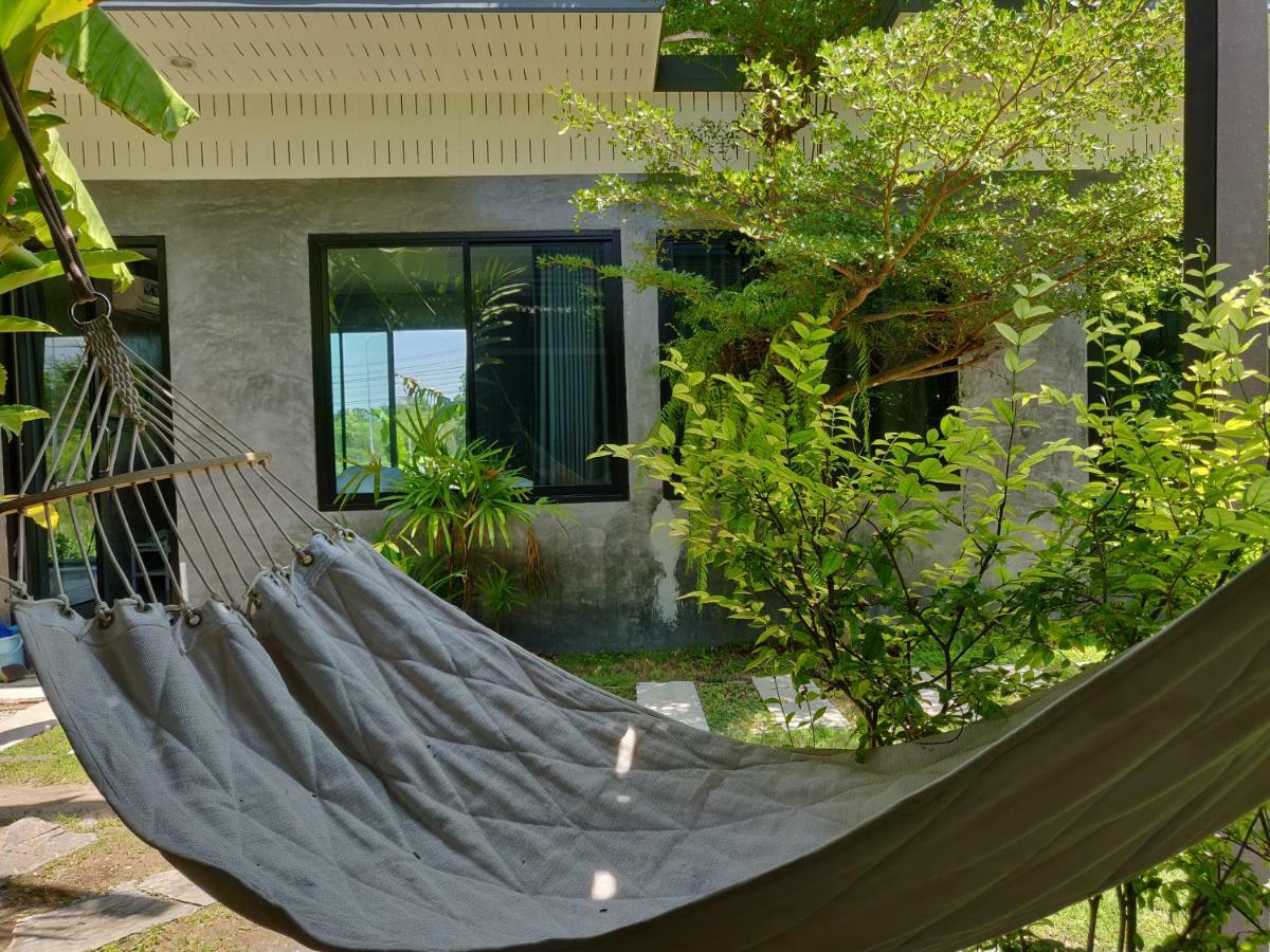 Coco Coozy Apartment Kanchanaburi Exterior photo